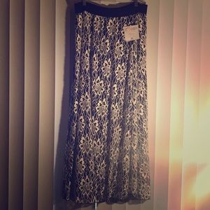 Black with white lace pattern maxi skirt